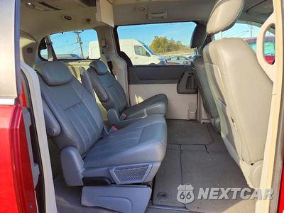 Zdjęcie 11 z 13 samochodu: 2008 CHRYSLER TOWN & COUNTRY TOURING VIN:2A8HR54P28R841678 - miniatura