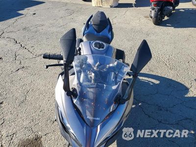 Piąte zdjęcie samochodu w środku: 2021 KAWASAKI EX400 VIN:JKAEXKG17MDA94773 - miniatura