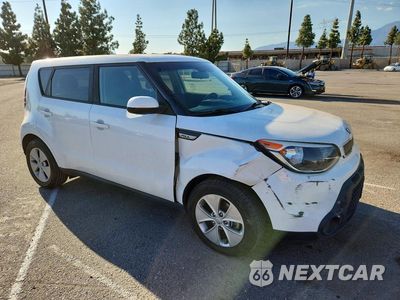 Czwarte zdjęcie samochodu z boku: 2016 KIA SOUL BASE VIN:KNDJN2A24G7357121 - miniatura