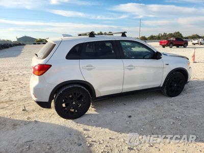 Trzecie zdjęcie samochodu z tyłu: 2018 MITSUBISHI OUTLANDER VIN:JA4AP3AU8JU005972 - miniatura