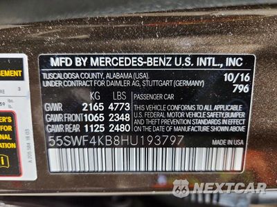 Zdjęcie 12 z 12 samochodu: 2017 MERCEDES-BENZ C 300 4MATIC VIN:55SWF4KB8HU193797 - miniatura