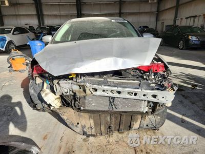 Piąte zdjęcie samochodu w środku: 2017 FORD FOCUS SE VIN:1FADP3F25HL317294 - miniatura