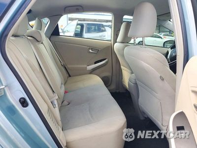 Zdjęcie 11 z 13 samochodu: 2013 TOYOTA PRIUS TWO VIN:JTDKN3DU5D1716174 - miniatura