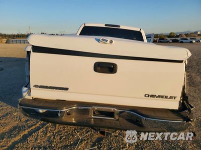 Zdjęcie 6 z 13 samochodu: 2004 CHEVROLET SILVERADO C1500 VIN:2GCEC19V841219638 - miniatura