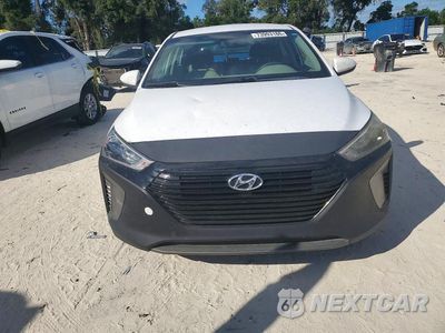 Piąte zdjęcie samochodu w środku: 2019 HYUNDAI IONIQ BLUE VIN:KMHC65LC7KU110789 - miniatura