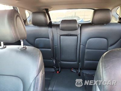 Zdjęcie 10 z 13 samochodu: 2018 HYUNDAI TUCSON LIMITED VIN:KM8J33A20JU820260 - miniatura