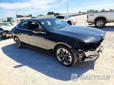 Czwarte zdjęcie samochodu z boku: 2024 BMW I5 EDRIVE 40 VIN:WBY33FK02RCR34465 - miniatura