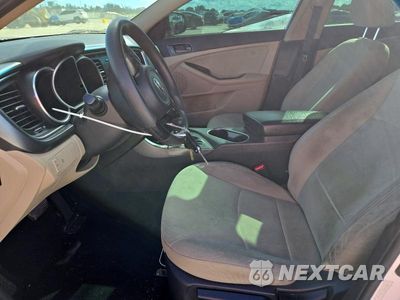 Zdjęcie 7 z 12 samochodu: 2014 KIA OPTIMA LX VIN:KNAGM4A70E5466606 - miniatura