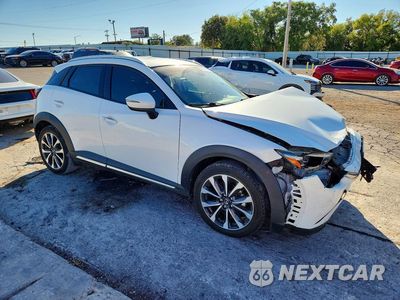 Czwarte zdjęcie samochodu z boku: 2019 MAZDA CX-3 GRAND TOURING VIN:JM1DKDD71K1447508 - miniatura