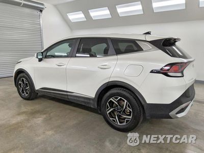 Drugie zdjęcie samochodu z przodu: 2023 KIA SPORTAGE LX VIN:KNDPU3AF9P7118394 - miniatura