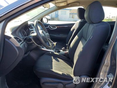 Zdjęcie 7 z 12 samochodu: 2017 NISSAN SENTRA SV VIN:3N1AB7AP0HY303870 - miniatura