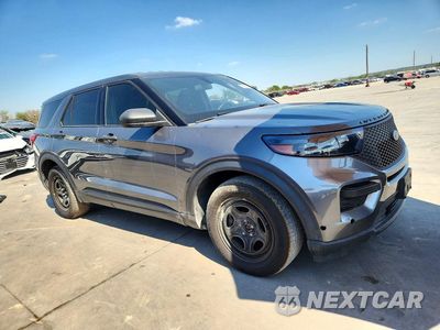 Czwarte zdjęcie samochodu z boku: 2022 FORD EXPLORER POLICE INTERCEPTOR VIN:1FM5K8AC1NGC23861 - miniatura
