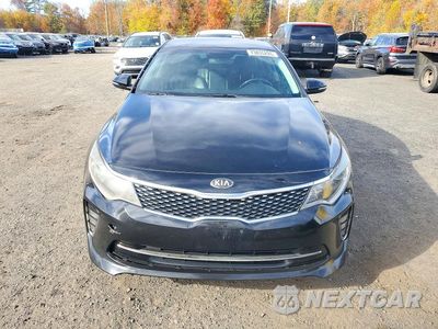 Piąte zdjęcie samochodu w środku: 2018 KIA OPTIMA S VIN:5XXGT4L37JG204054 - miniatura