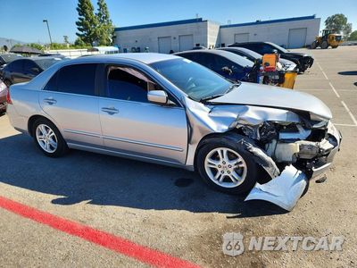 Czwarte zdjęcie samochodu z boku: 2007 HONDA ACCORD SE VIN:1HGCM563X7A063421 - miniatura