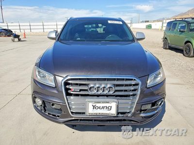 Piąte zdjęcie samochodu w środku: 2015 AUDI SQ5 PREMIUM PLUS VIN:WA1CGAFP5FA057021 - miniatura