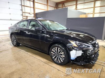 Czwarte zdjęcie samochodu z boku: 2025 NISSAN ALTIMA SV VIN:1N4BL4DW9SN371403 - miniatura