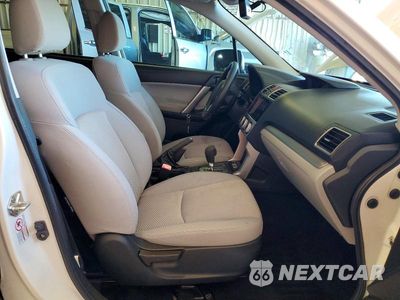 Zdjęcie 7 z 14 samochodu: 2017 SUBARU FORESTER 2.5I PREMIUM VIN:JF2SJAGC8HH564912 - miniatura