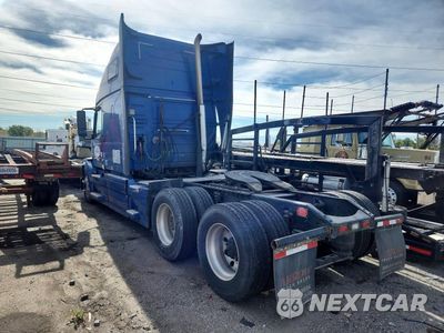 Drugie zdjęcie samochodu z przodu: 2018 VOLVO VNL SEMI TRUCK VIN:4V4NC9EH1JN886273 - miniatura
