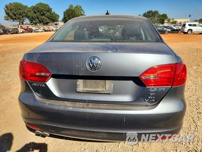 Zdjęcie 6 z 12 samochodu: 2011 VOLKSWAGEN JETTA SE VIN:3VWDX7AJ8BM306163 - miniatura