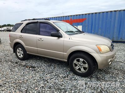 Czwarte zdjęcie samochodu z boku: 2005 KIA SORENTO LX VIN:KNDJD733155490014 - miniatura