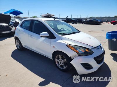 Czwarte zdjęcie samochodu z boku: 2013 MAZDA MAZDA2 VIN:JM1DE1KY5D0159484 - miniatura