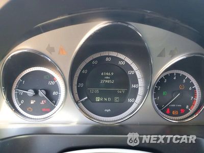 Zdjęcie 9 z 12 samochodu: 2010 MERCEDES-BENZ C 300 VIN:WDDGF5EB3AR104490 - miniatura
