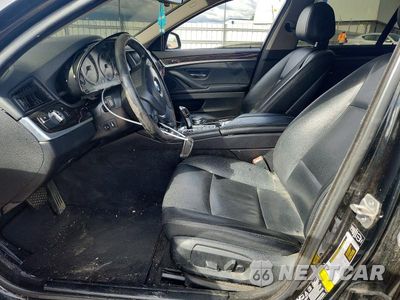 Zdjęcie 7 z 12 samochodu: 2015 BMW 528 XI VIN:WBA5A7C56FD624354 - miniatura
