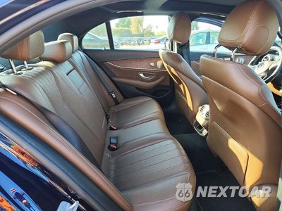 Zdjęcie 10 z 12 samochodu: 2017 MERCEDES-BENZ E 300 VIN:WDDZF4JB0HA009337 - miniatura