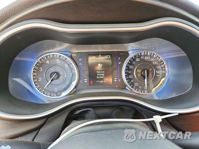 Zdjęcie 9 z 12 samochodu: 2015 CHRYSLER 200 LIMITED VIN:1C3CCCABXFN654901 - miniatura