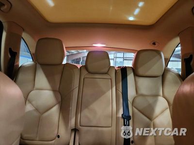 Zdjęcie 10 z 13 samochodu: 2014 PORSCHE CAYENNE S HYBRID VIN:WP1AE2A2XELA51236 - miniatura
