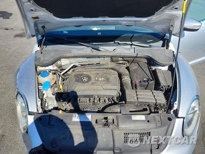 Zdjęcie 11 z 12 samochodu: 2016 VOLKSWAGEN BEETLE S/SE VIN:3VW517ATXGM805318 - miniatura