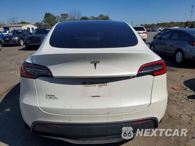 Zdjęcie 6 z 13 samochodu: 2021 TESLA MODEL Y VIN:5YJYGDEEXMF140560 - miniatura
