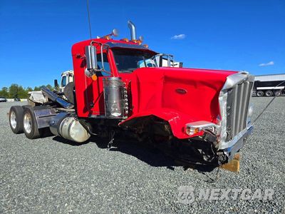 Czwarte zdjęcie samochodu z boku: 2020 PETERBILT 389 SEMI TRUCK VIN:2XPXD49X9LM636805 - miniatura