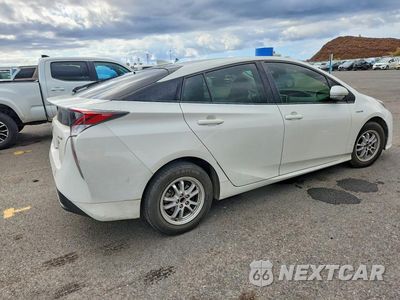 Trzecie zdjęcie samochodu z tyłu: 2017 TOYOTA PRIUS TWO ECO VIN:JTDKARFU4H3042198 - miniatura