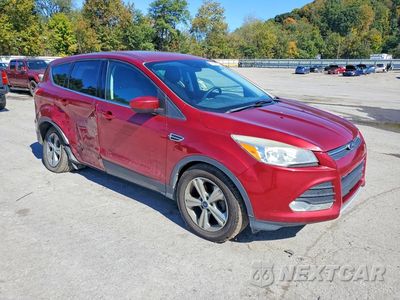 Czwarte zdjęcie samochodu z boku: 2014 FORD ESCAPE SE VIN:1FMCU0GXXEUC65959 - miniatura