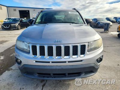 Piąte zdjęcie samochodu w środku: 2016 JEEP COMPASS SPORT VIN:1C4NJDBB1GD617919 - miniatura