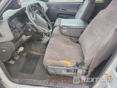 Zdjęcie 7 z 12 samochodu: 2001 DODGE RAM 2500 VIN:3B7KC23751G732027 - miniatura