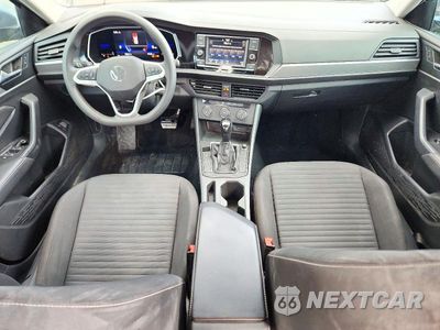 Zdjęcie 8 z 12 samochodu: 2022 VOLKSWAGEN JETTA S VIN:3VWCM7BU7NM005823 - miniatura