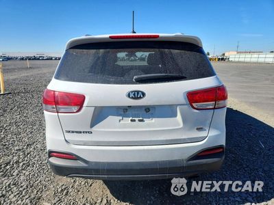 Zdjęcie 6 z 13 samochodu: 2016 KIA SORENTO LX VIN:5XYPGDA39GG164734 - miniatura