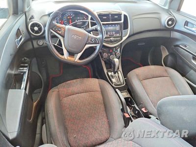 Zdjęcie 8 z 12 samochodu: 2020 CHEVROLET SONIC LT VIN:1G1JD6SB4L4108332 - miniatura