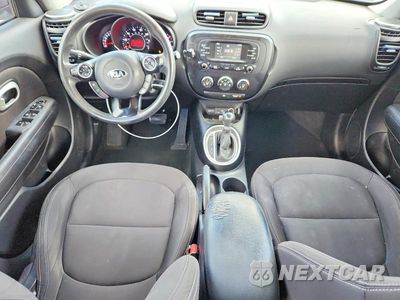 Zdjęcie 8 z 13 samochodu: 2016 KIA SOUL BASE VIN:KNDJN2A25G7261336 - miniatura