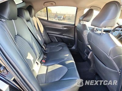 Zdjęcie 10 z 12 samochodu: 2019 TOYOTA CAMRY L VIN:4T1B11HK5KU229878 - miniatura