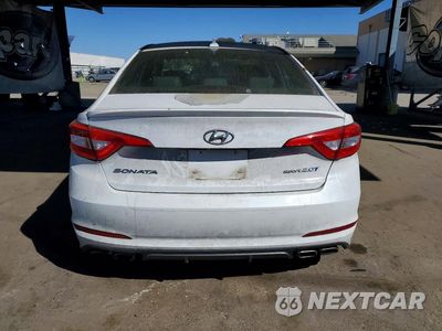 Zdjęcie 6 z 12 samochodu: 2017 HYUNDAI SONATA SPORT 2.0T VIN:5NPE34AB6HH437360 - miniatura