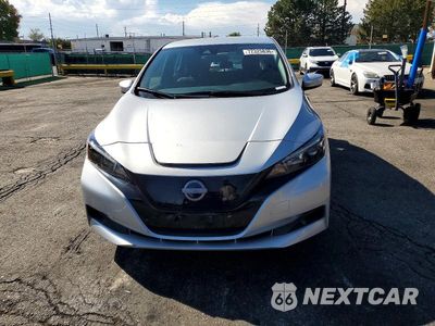 Piąte zdjęcie samochodu w środku: 2025 NISSAN LEAF S VIN:1N4AZ1BV3SC562572 - miniatura