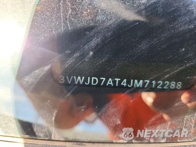 Zdjęcie 12 z 12 samochodu: 2018 VOLKSWAGEN BEETLE SE VIN:3VWJD7AT4JM712288 - miniatura