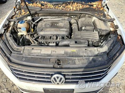 Zdjęcie 11 z 12 samochodu: 2016 VOLKSWAGEN PASSAT SE VIN:1VWBT7A34GC010120 - miniatura