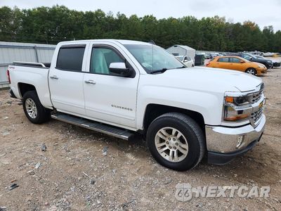 Czwarte zdjęcie samochodu z boku: 2017 CHEVROLET SILVERADO K1500 LT VIN:3GCUKRECXHG161370 - miniatura