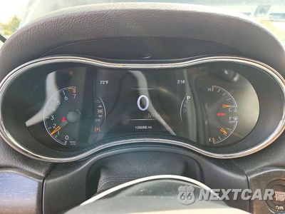 Zdjęcie 9 z 12 samochodu: 2018 JEEP GRAND CHEROKEE LAREDO VIN:1C4RJFAG9JC180498 - miniatura