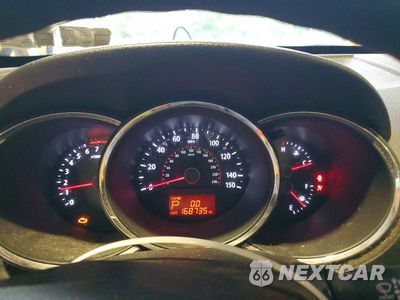 Zdjęcie 9 z 13 samochodu: 2013 KIA SORENTO LX VIN:5XYKTCA60DG394152 - miniatura