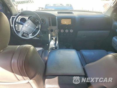 Zdjęcie 8 z 12 samochodu: 2007 TOYOTA TUNDRA LIMITED VIN:5TBDV58137S469824 - miniatura